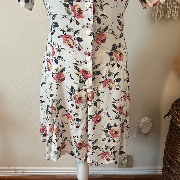 90’s Floral Print Romper by Styleworks/ Pleated Shorts/ Tie Backside/ Size 12 - Picture 3 of 8